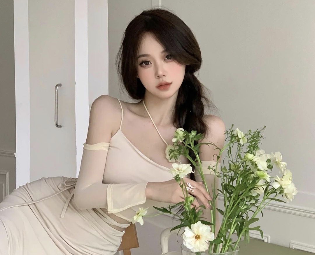 Chinese Brides: Discover Your Chinese Women For Marriage Online