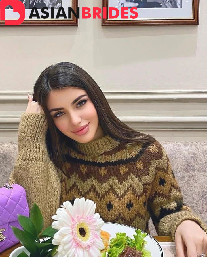 Azerbaijani-brides (10)