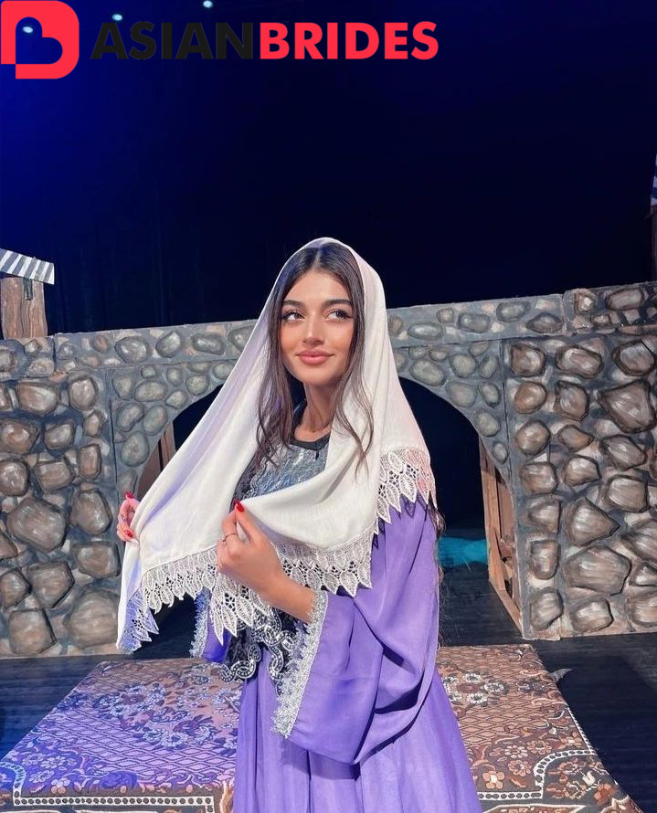 Azerbaijani-brides (7)