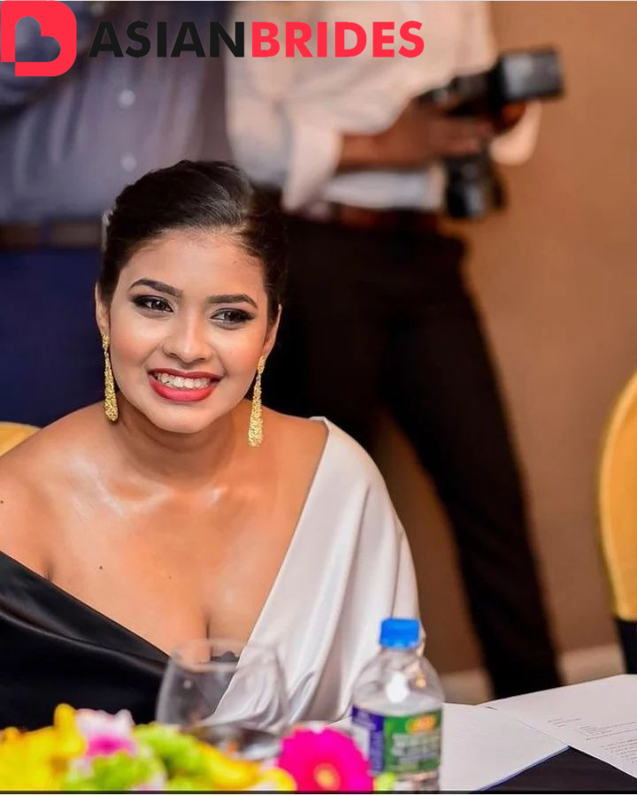 Sri Lankan-brides (9)